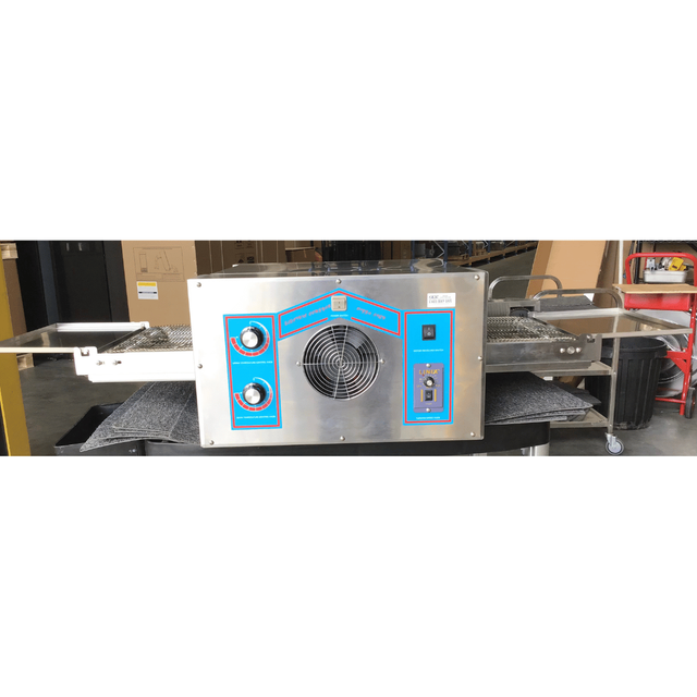 Ex-Showroom: Baker Max Pizza Conveyor Oven - HX-1E-QLD255