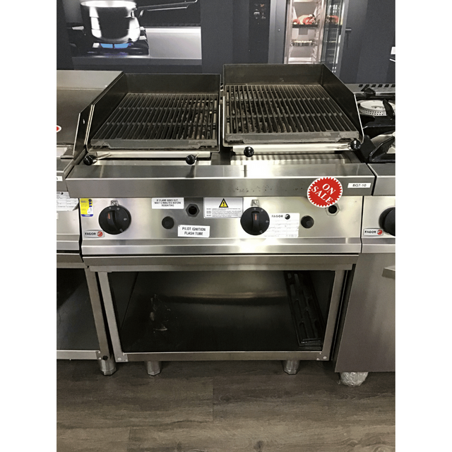 Ex-Showroom: Fagor 700 series - Gas charcoal 2 grid grill - BG7-10-VIC622
