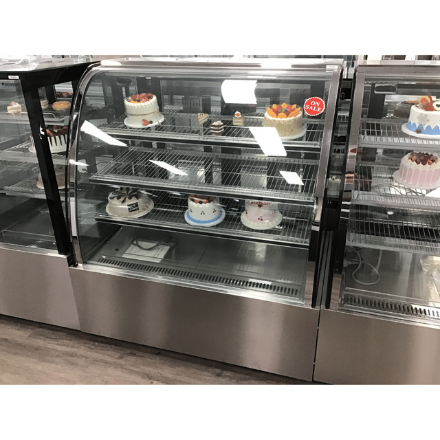 Ex-Showroom: Bonvue Chilled Food Display - SL840-VIC674