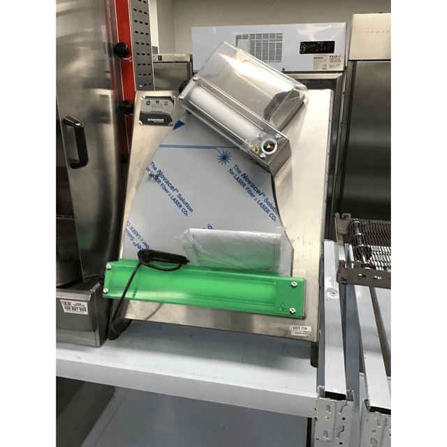 Ex-Showroom: Prismafood Pizza Dough Roller - DSAT420-VIC739